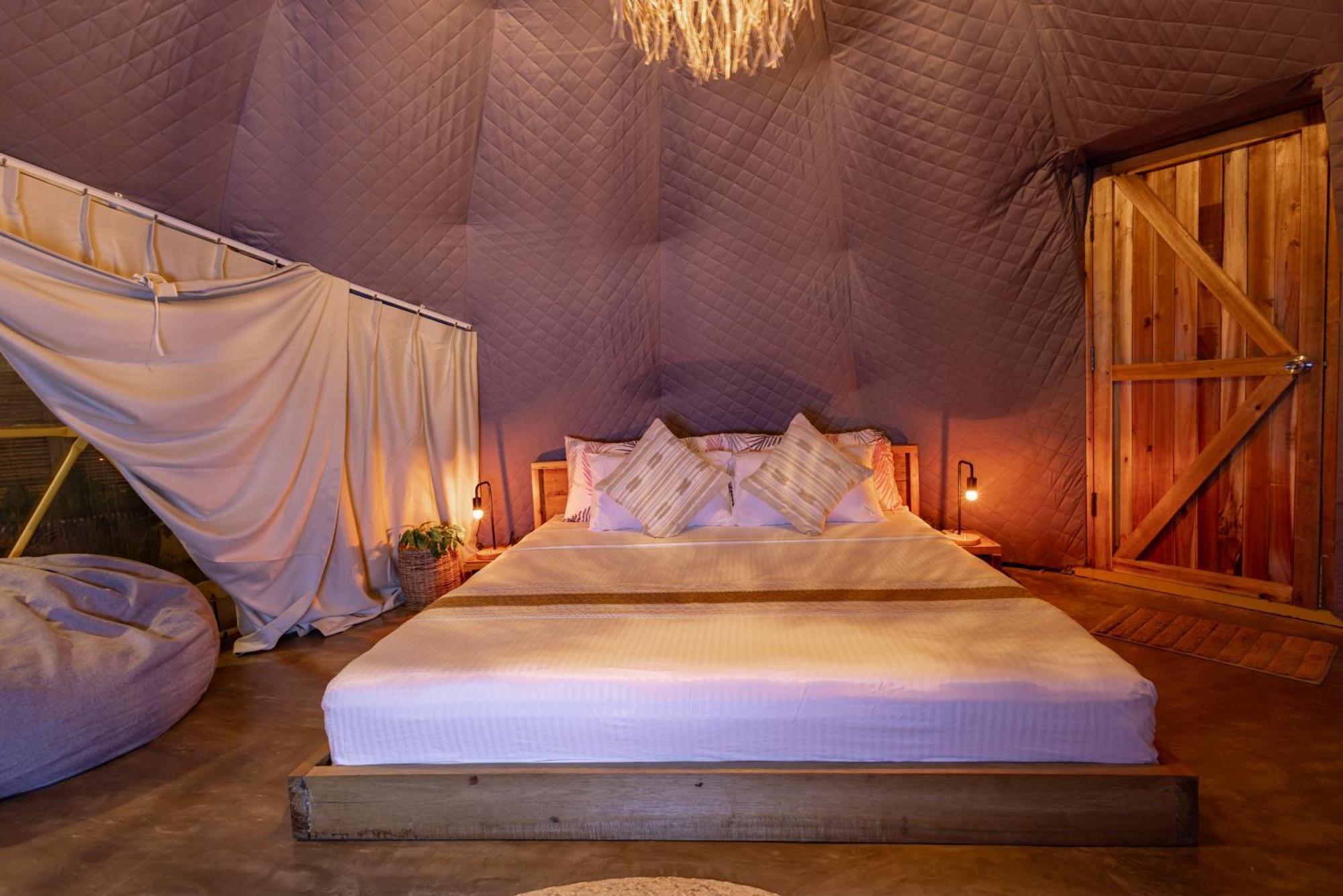 Domes And Dreams Lio Glamping Hotell El Nido Eksteriør bilde