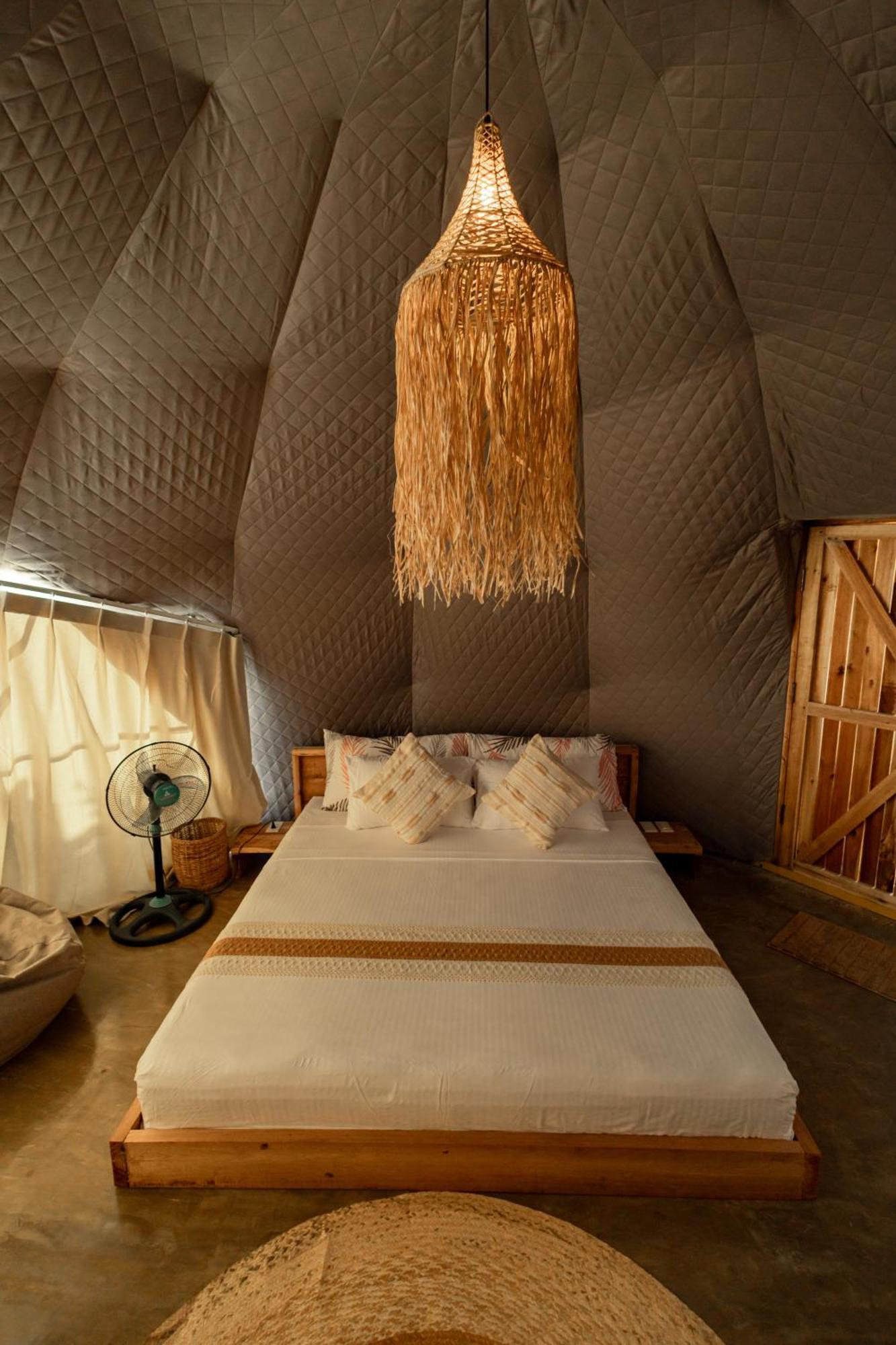 Domes And Dreams Lio Glamping Hotell El Nido Eksteriør bilde